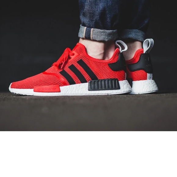 Adidas NMD R1 Core Red - Picture 14 of 14